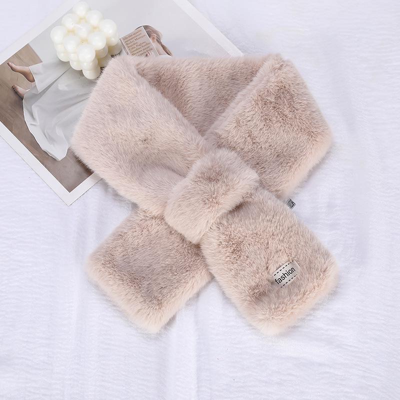 Korean Style Plush Faux Fur Snood: High-End, Thickened Luxury Scarf for Winter