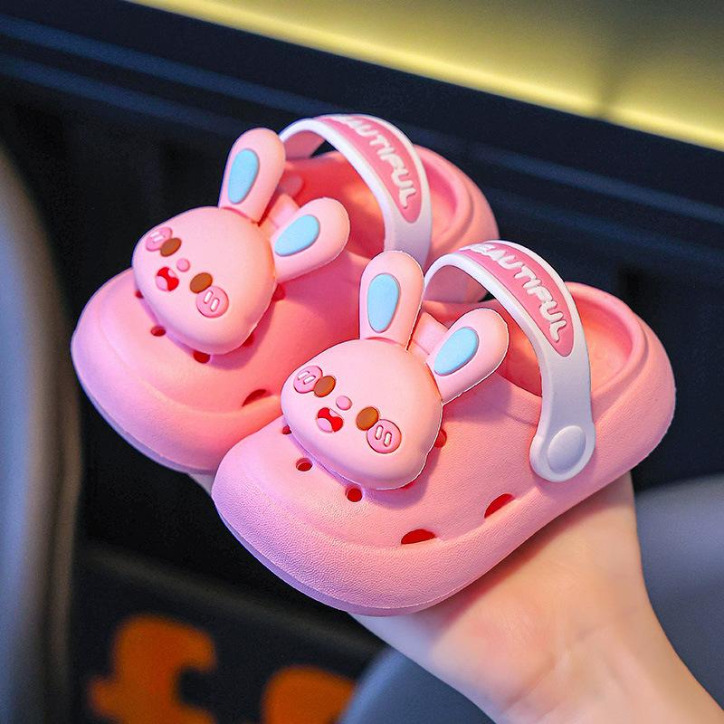 

Children s summer sandals for boys and girls, baby clogs for outdoor wear, beach and home use, non-slip cute infant shoes 21-22Inner Length12.5cm розовый