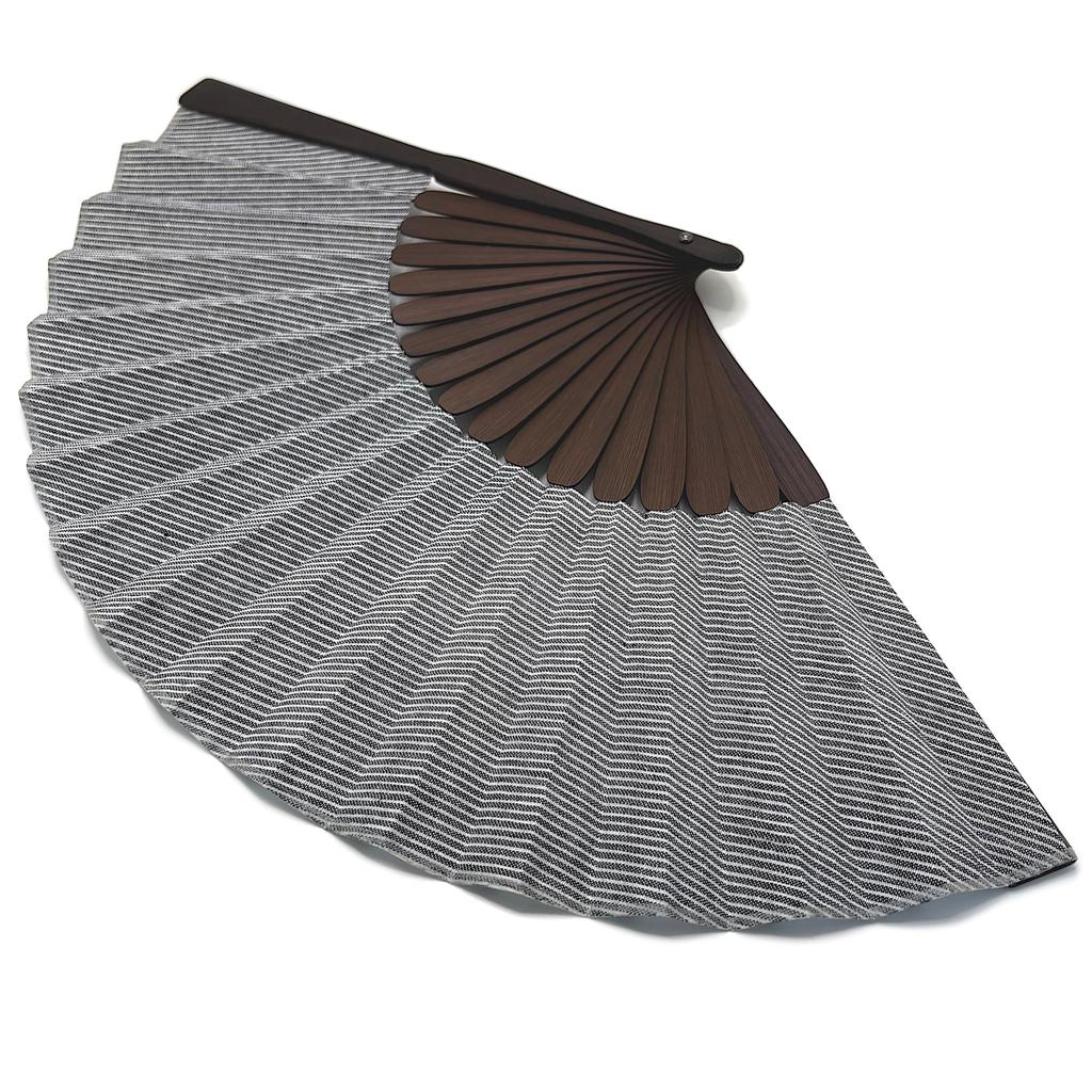 Takashima Chijimi Folding Fan for Cotton Simple Design [Hanakanzashi] Men, Fabric, 22cm, Gray, Gentleman's Fan, Simple, Sturdy, High-Quality, Plain,