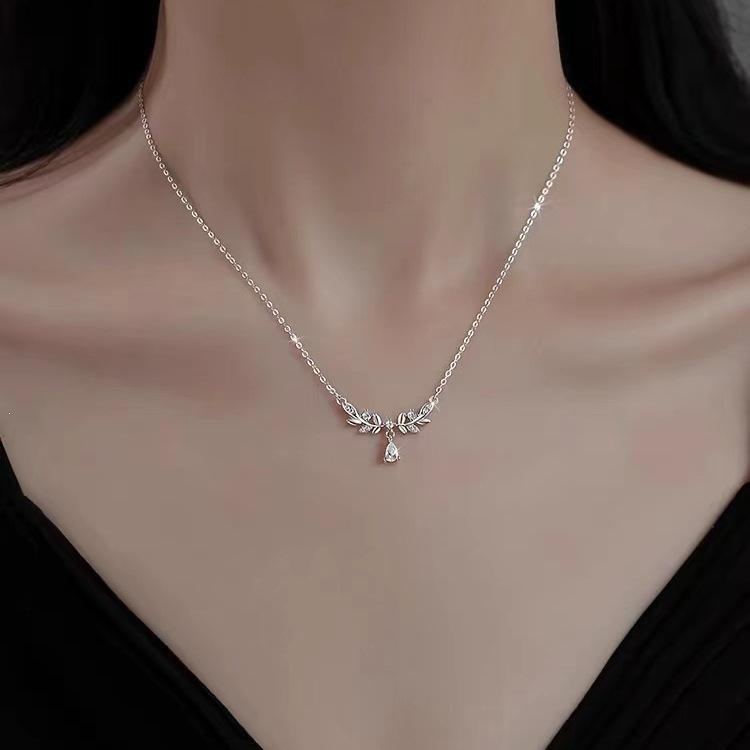 2024 Women's Sterling Silver Wheat Ear Clavicle Necklace - Light Luxury High-End Design