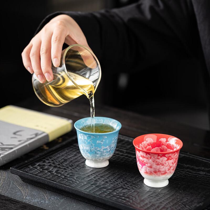 Hongyu Lotus Ceramic Ice Glaze Pair Tea Cups & Fragrance Gift Set
