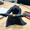 Grim Reaper Pen Holder Gothic Black Cloak Skeleton Pencil Holder 3D Printed Cool Pen Stand for Students Adults Office Desk Accessory