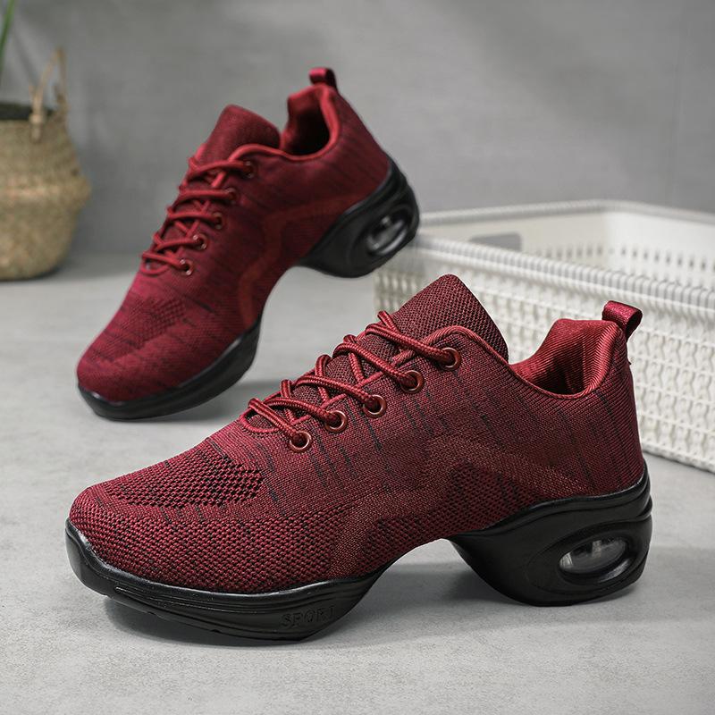 

Красные танцевальные туфли Детские туфли для народного танца Студенческие танцевальные туфли Тренд ношения Средний каблук Ремешок Каблук Платформа Мягкая подошва Танцевальные шаги 35 красный