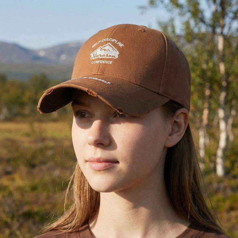 Letter Embroidered Cap Outdoor Women's Spring Summer Baseball Cap