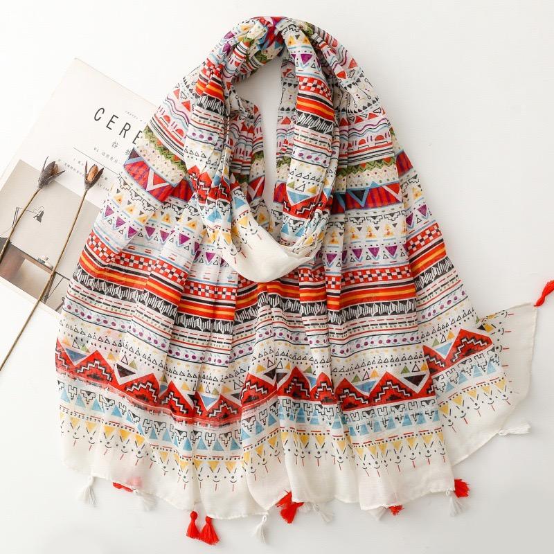 Fashion Bohemina Ethnic Floral Viscose Shawl Wrap Lady Thin Scarfs Fashion Tassel Pashmina High Quality Foulard Hijab Sjaal