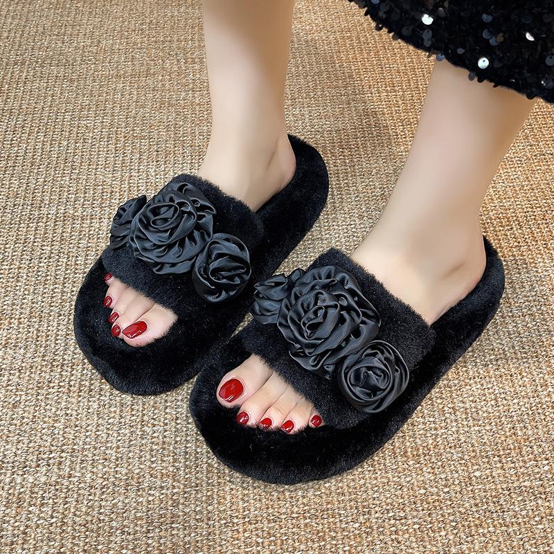 Mao Mao Slippers Women's Outer Wear 2025 New Korean Version Ins Tide Shoes Autumn and Winter Thick-soled Cotton Slippers Spring and Summer Tide