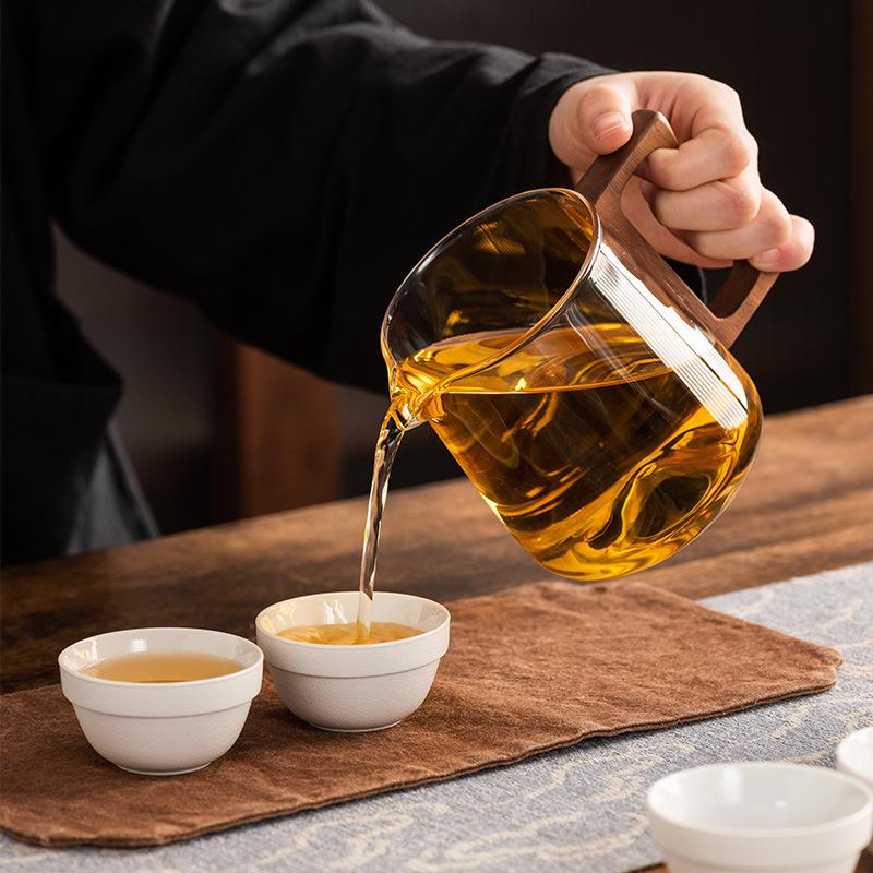Light Luxury Glass Travel Tea Set, One Pot of Four Cups, High-end Portable Bag, Ceramic Liner Filter, Business Gift Souvenir
