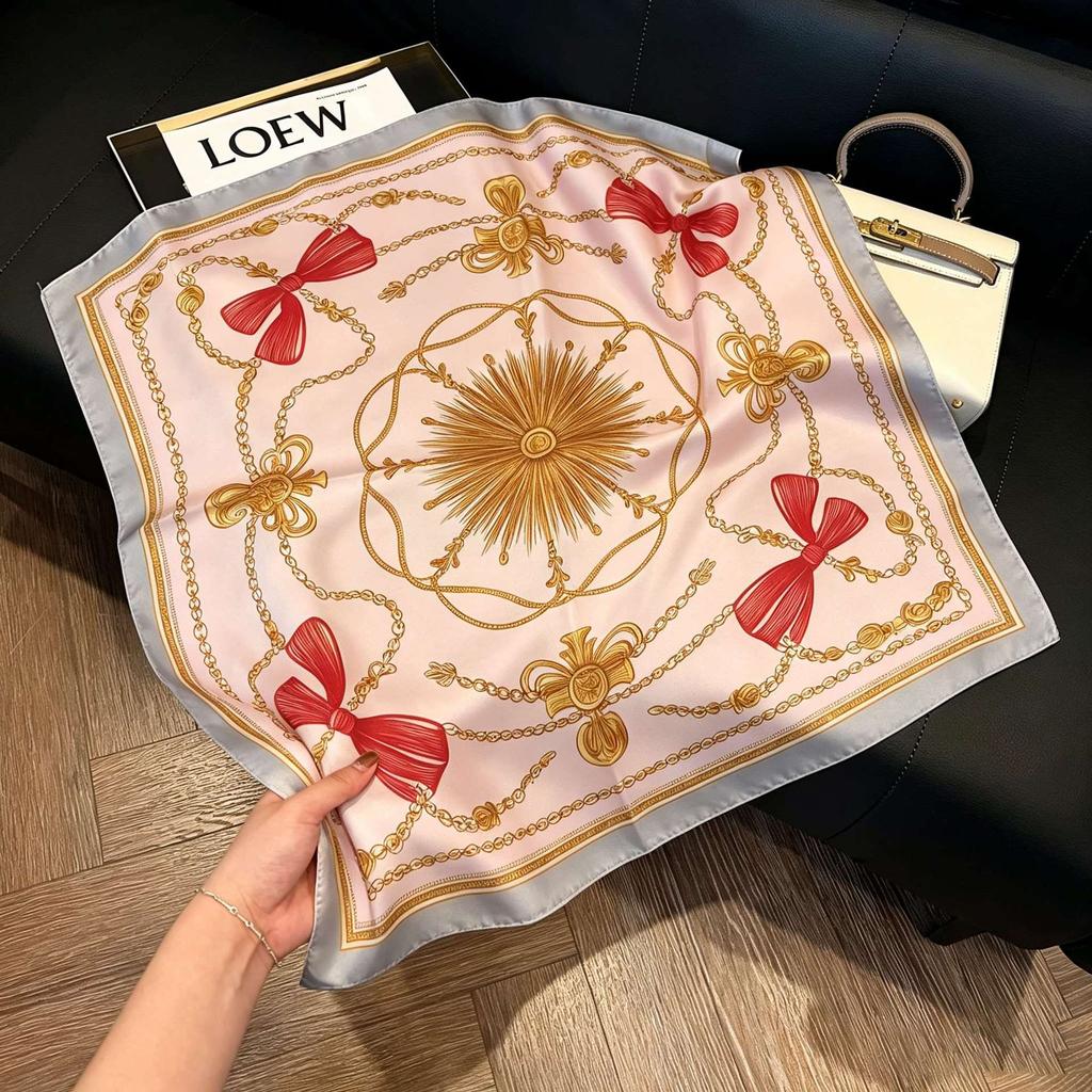 New old money wind chain neck scarf women's commuting versatile soft silk scarf neck protection shawl outer scarf