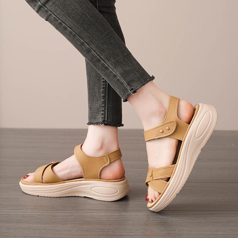Casual Versatile Sports Sandals, New Style, Heightening Beach Women's Shoes