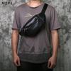 NZPJ Herren Brusttasche aus echtem Leder - Vollnarbiges Rindsleder Hüfttasche / Umhängetasche mit mehreren Fächern & Handyfach