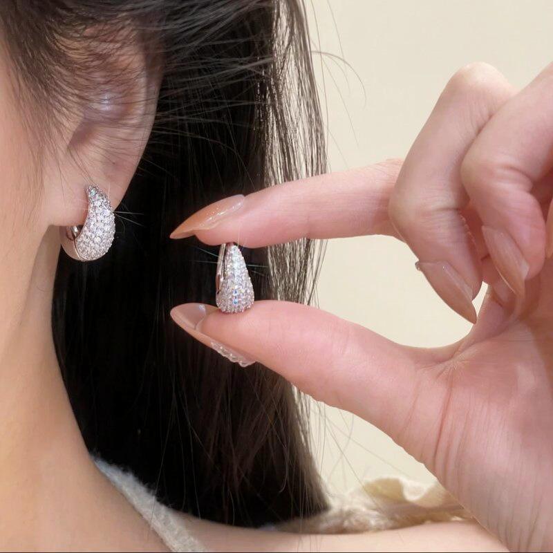 Exquisite Zirconia Water Drop Clip Earrings: Cool, Versatile, Fashionable Ear Jewelry