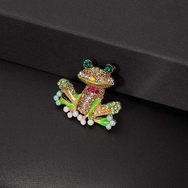 Personalisierte mit Diamanten besetzte Metallbrosche Kragenstift Kollektion, High-End Anti-Licht Blume Schmetterling Krone Brosche