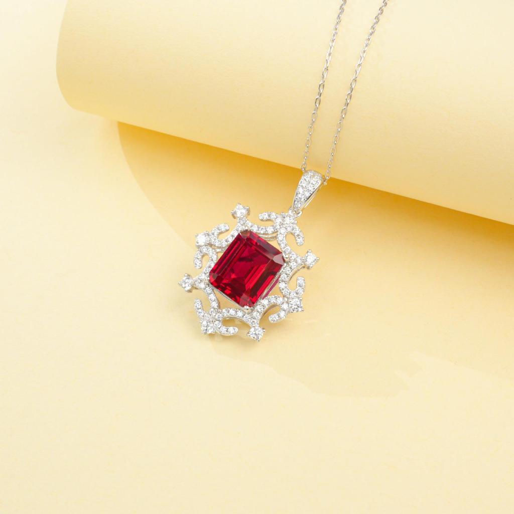 S925 Sterling Silver Ruby Snowflake Pendant Necklace - Elegant and Versatile Design