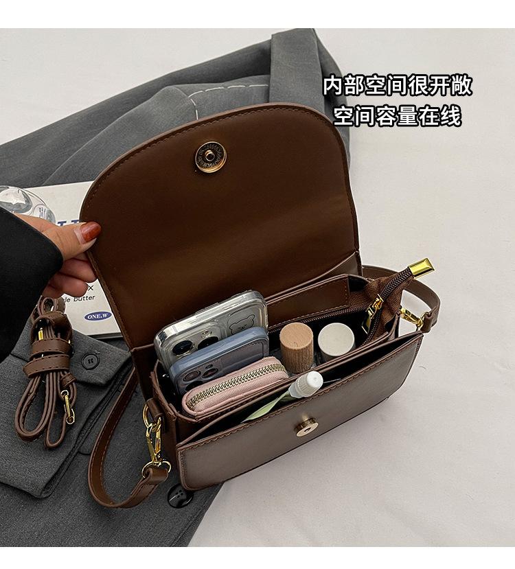 Popular Women Shoulder Bags New Style Crossbody Bag for Ladies College Shopper Phe Purse Simple Color Pouch