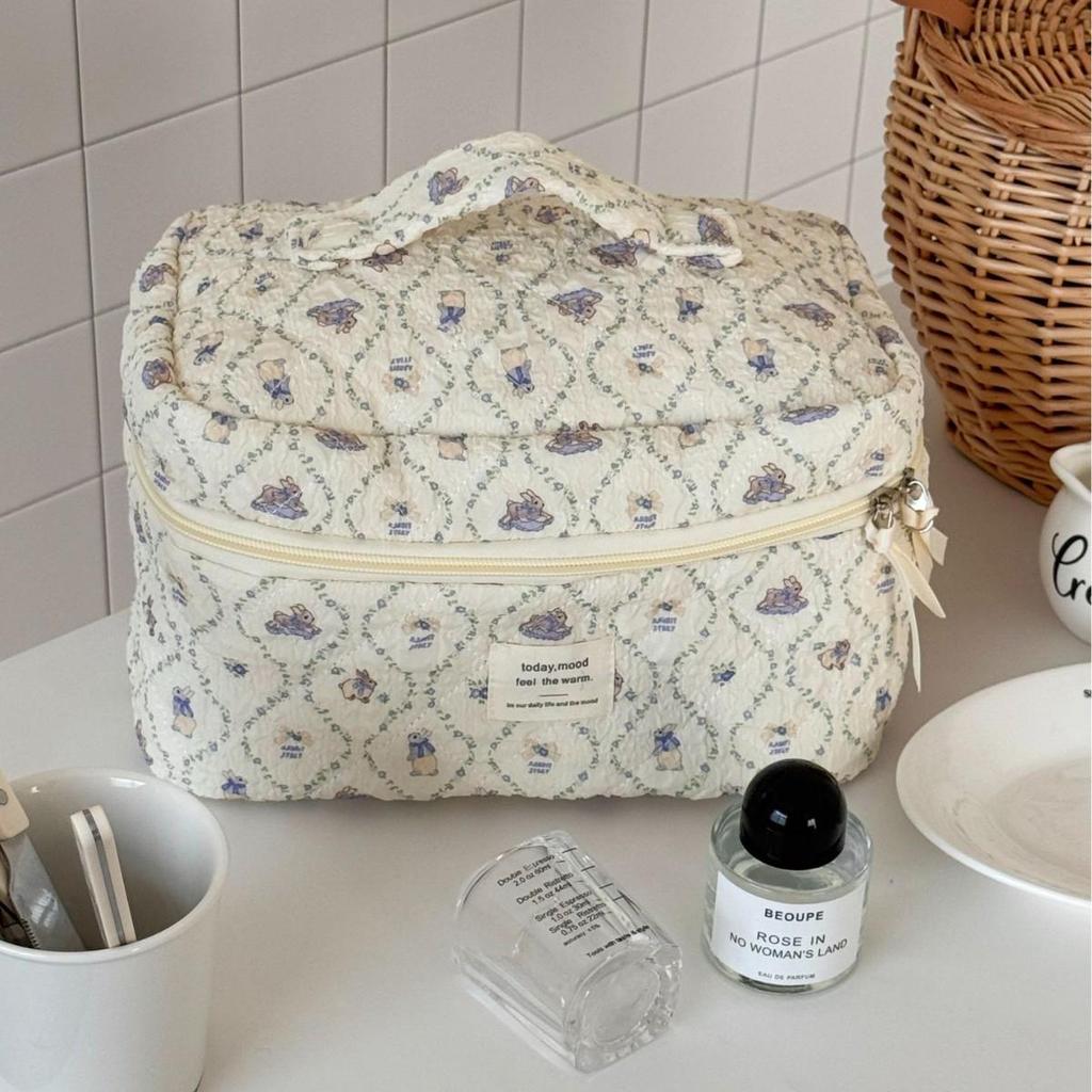 Purple Rabbit Lace Makeup Bag - Cute Cartoon Print, Fresh Style, Compact Storage Wash Bag