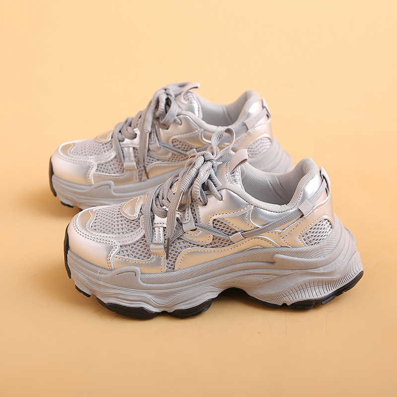 Fashion Height Increasing Hip Hop Women's Red Boot Loafers Vintage Women's Shoes Sneakers 41 Sport Imported Sapatenis Special