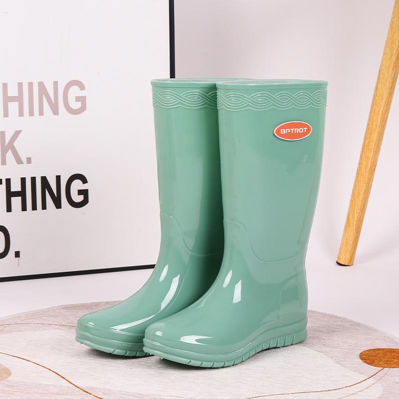 Water Shoes Rain Shoes Women's Long Tube Fashion High Tube Rain Boots Thick Sole Non-slip Waterproof Wear-resistant Overshoes Outdoor