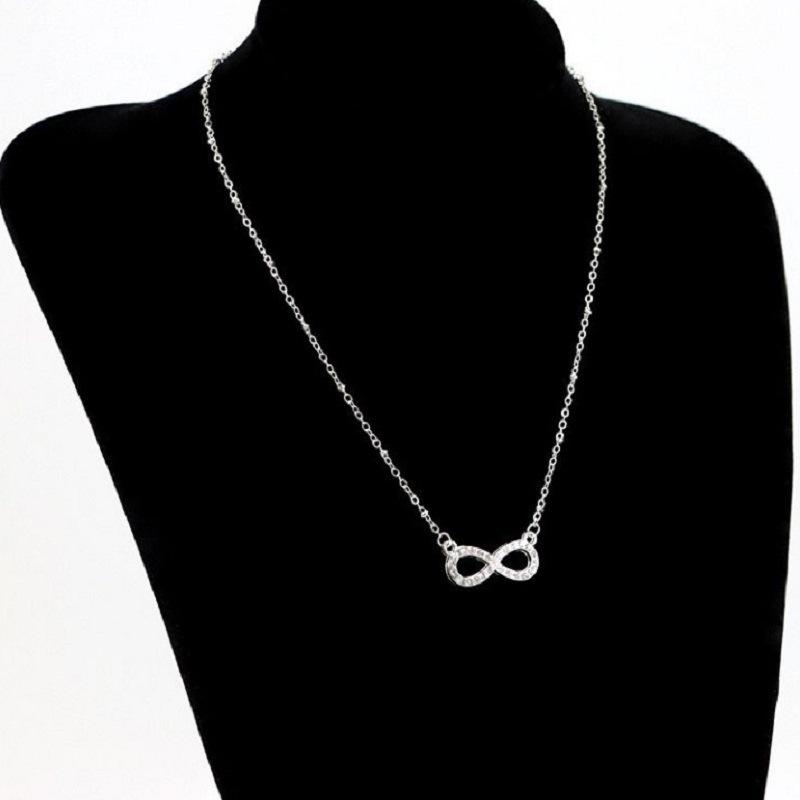 Simple Lucky 8-character Necklace Accessories Women's Fashion Versatile Personality Design High-end Sense Collarbone Chain