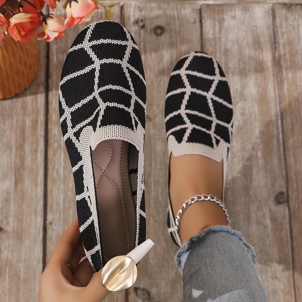 Fashion 2024 New Fashion Casual Flat Shoes Women Single Shoes Spring and Summer Breathable Mesh Latex Insole Round Toe Shoes Plus