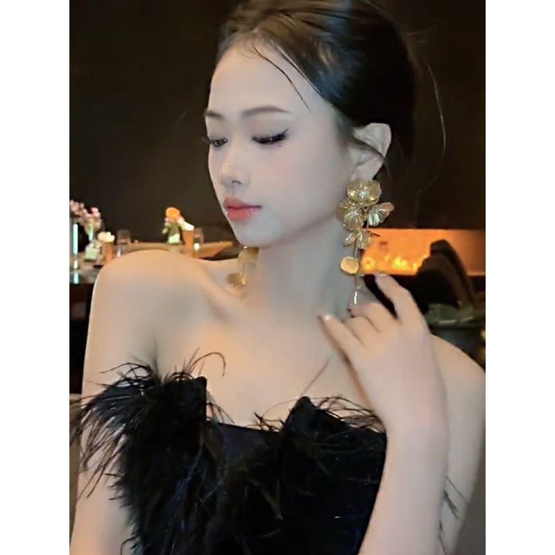 Niche Style Paris Rose Exaggerated to Make round Face Thin-Looked Female Flowers