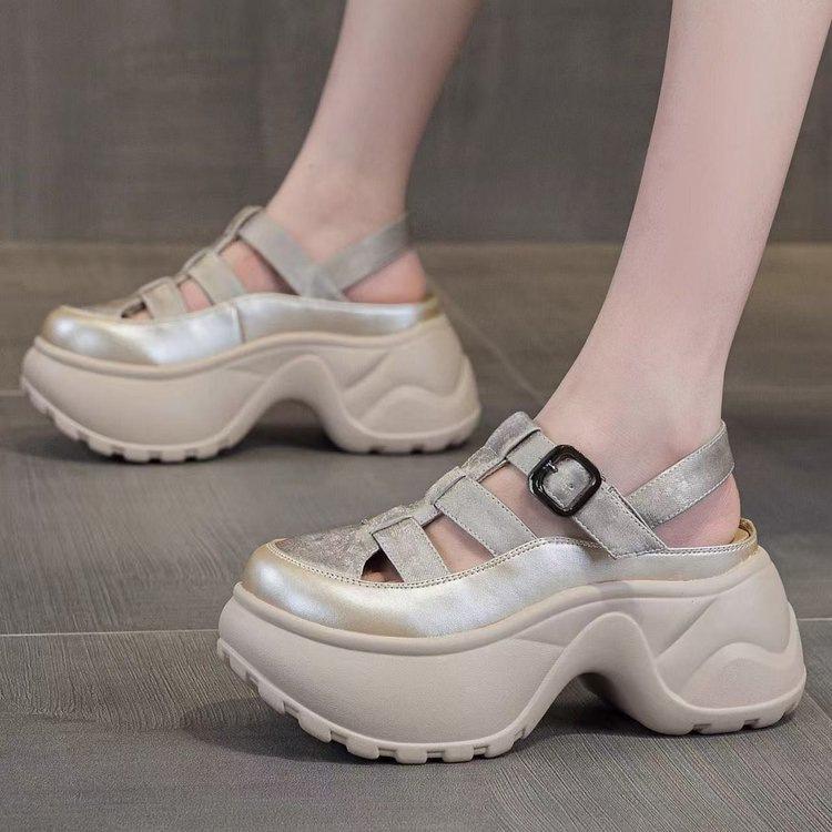 thick-soled Roman sandals women's 2026 summer new hollow breathable casual fashion versatile thick heel heightening women's sandals