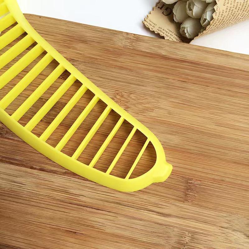 2-teiliger Bananenschneider, Werkzeuge zum Schneiden von Bananen, All-in-One-Fruchtteiler, Gurken-Schinken-Wurstschneider