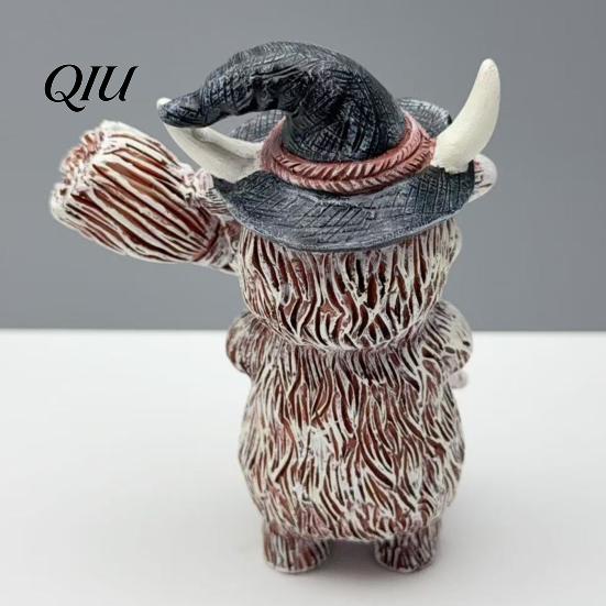 Weather Resistant Courtyard Ornaments Halloween Highland Cow Figurine, Wizard Broom & Bat Wing Pumpkin Durable Resin Crafts for Holiday Ornament,