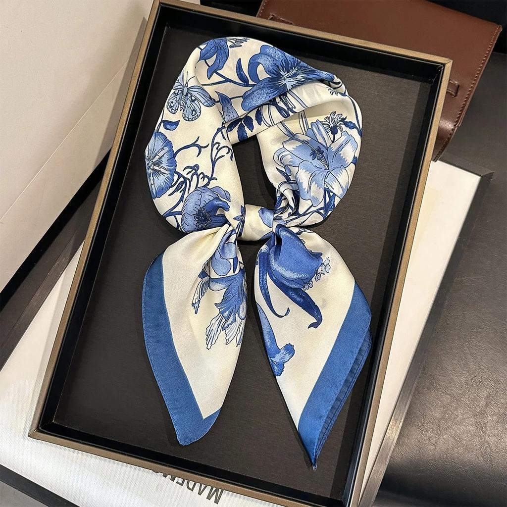 New Paisley Print Silk Scarf For Women Square Hijab Soft Neck Tie Female Fashion Decoration Silk Headscarf 70*70Cm Kerchief