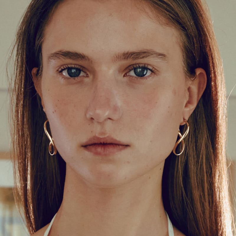 YUSOWA DUNE LONG LINE EARRING(2COLOR)