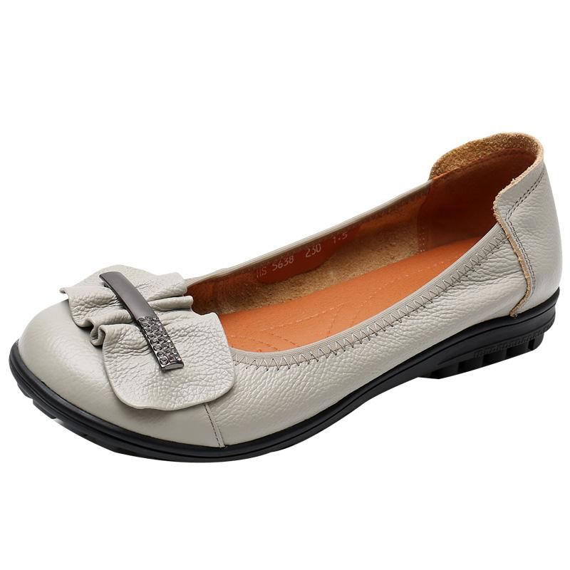 Fashion GKTINOO Fashion Shoes Women Flats Round Toe Genuine Leather Women's Shoes Metal Decoration Flat Casual Shoes Woman Large Size