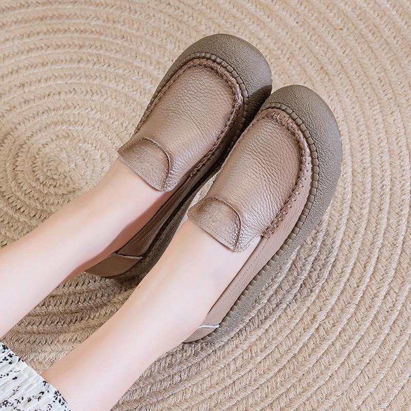 Leather new soft-soled casual beef tendon sole non-slip pedal flat leather shoes comfortable single shoes