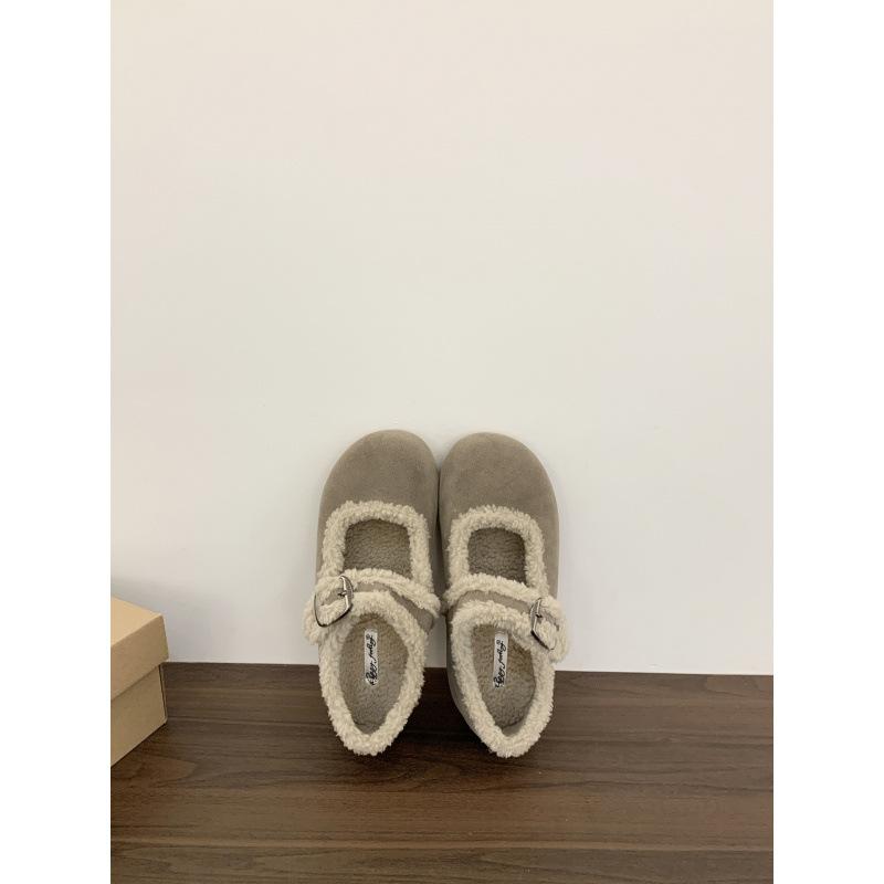 

Cowhide version retro plush shoes fluffy shoes women wear thick-soled warm single shoes versatile Mary Jane cotton shoes 40