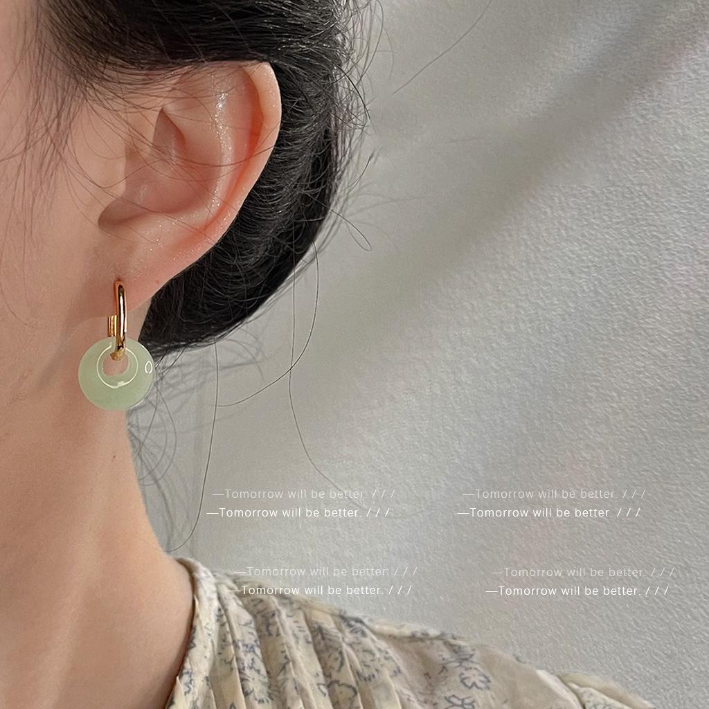 Elegant Hanfu-Inspired Geometric Glass Crystal Earrings