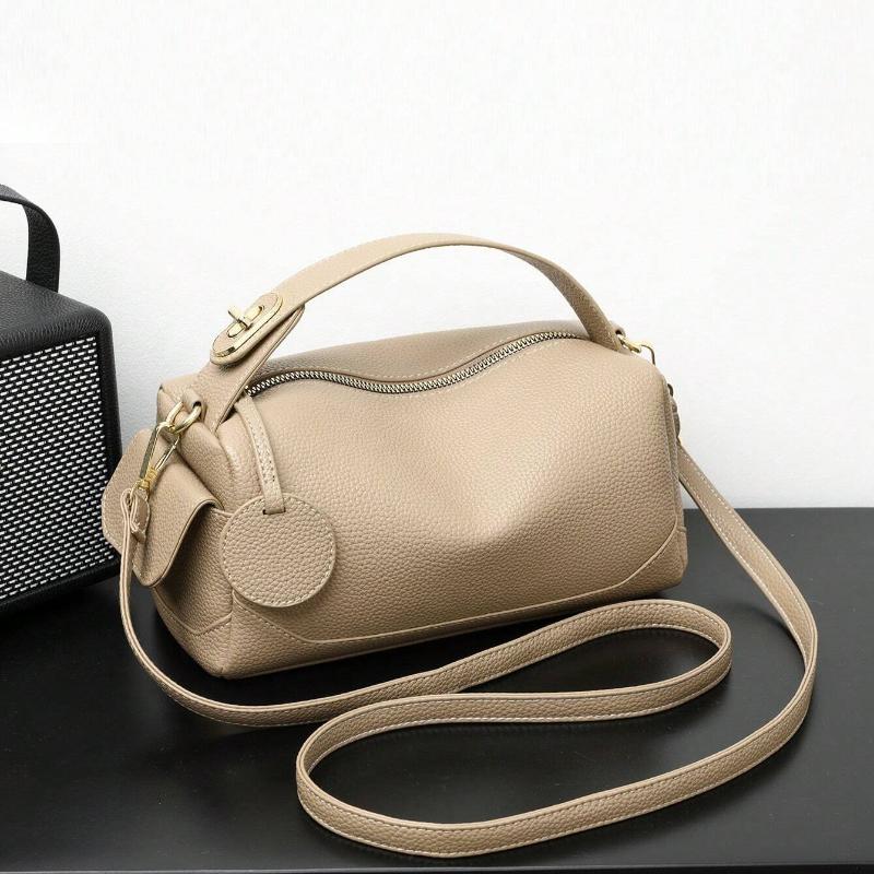 Large Capacity Commuter Boston Bags Fashion Women 2025 New Crossbody Soft Leather Pillow Bag Women's Bag Portable Shoulder