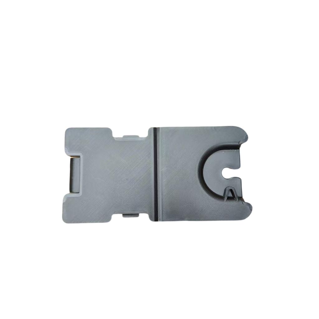 High-quality Plastic Inner Lining Mudguard Cover Plate for Mercedes-Benz W213 (OE 2136909102)