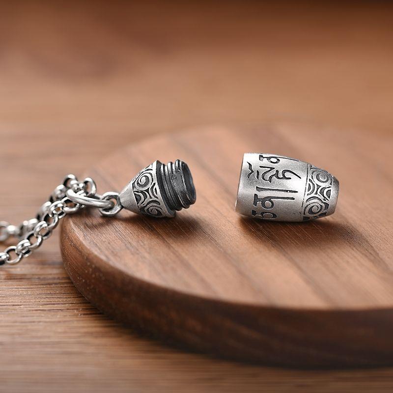 Retro Six-Word Mantra Xiangyun Necklace Trendy Men Ethnic Style Hollow Gawu Box Pendant Men's Clavicle Chain