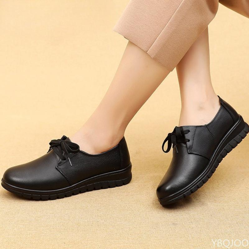 Fashion Spring breathable soft flat sole elderly leather shoes solid color women's casual lace up anti slip comfortable single shoe