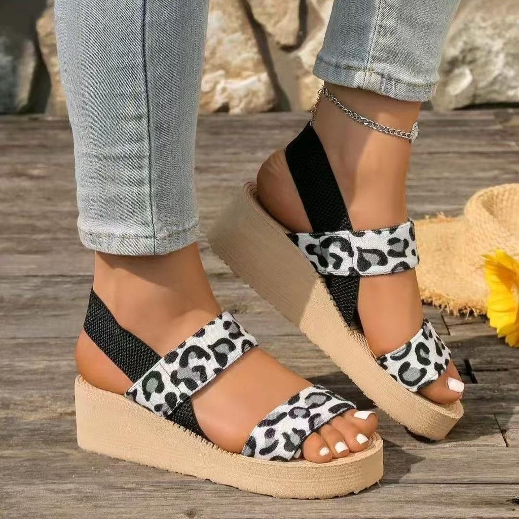 Fashion 2025 Light Weight Summer Leopard Sandals For Women Daily Walking Shoes Soft EVA Elastic Band Girls Student Platform Sandalias