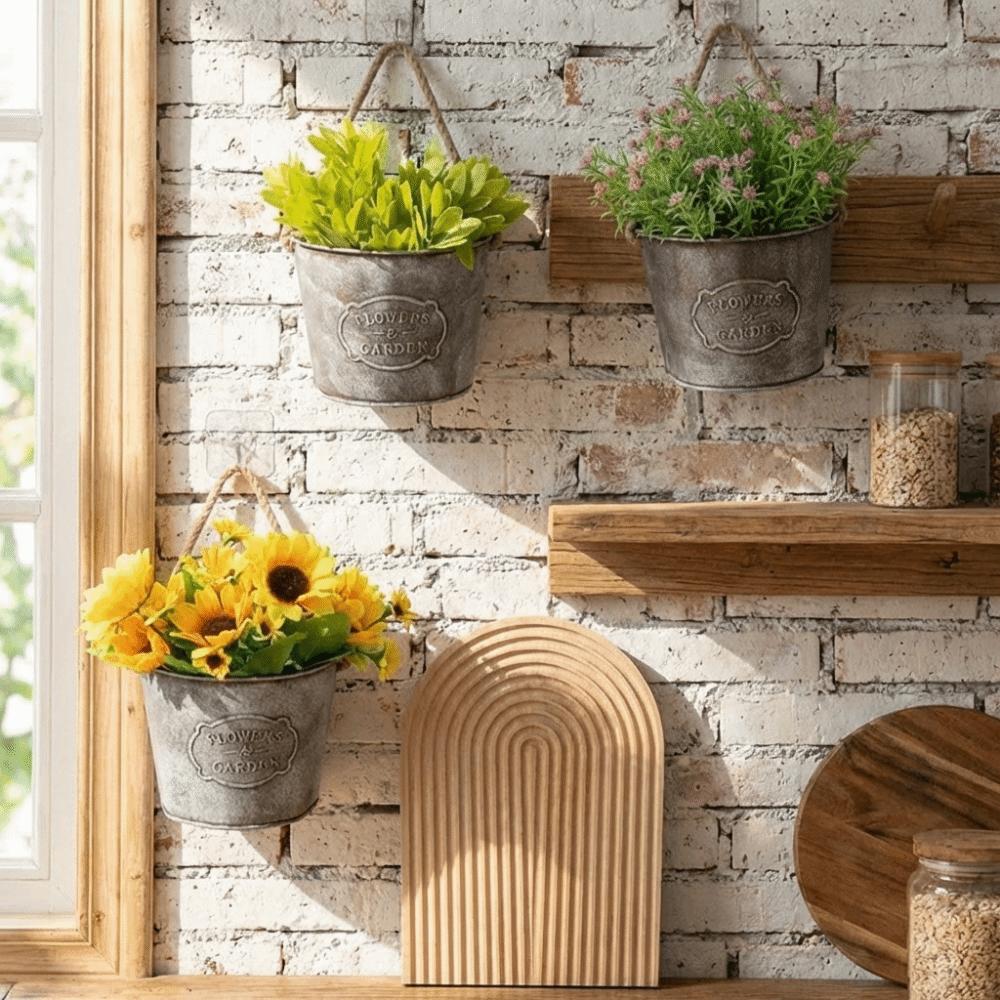 Country Style Wall Mounted Planter Semicircle Hanging Basket Metal Planter Flower Vase  Home Decor