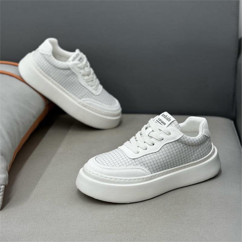 New comfortable shoes sneakers comfortable and breathable dnh