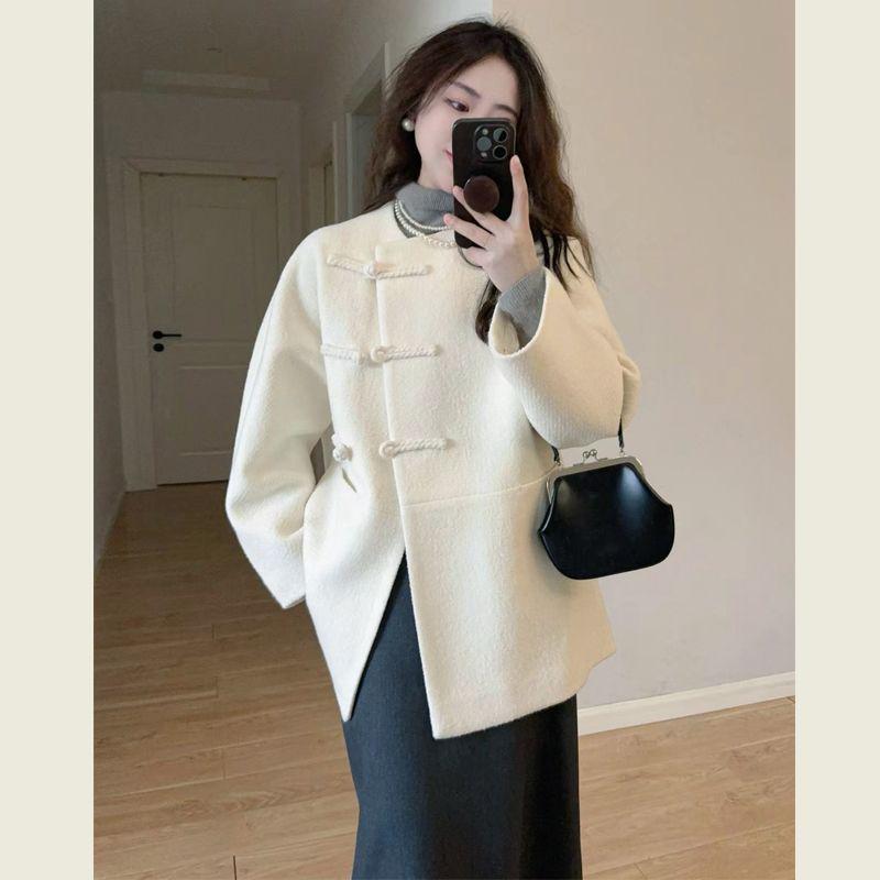 

Женское шерстяное пальто в ретро-стиле с пуговицами-лягушками - Осень/Зима 2025 S for up to 100 jin слоновая кость