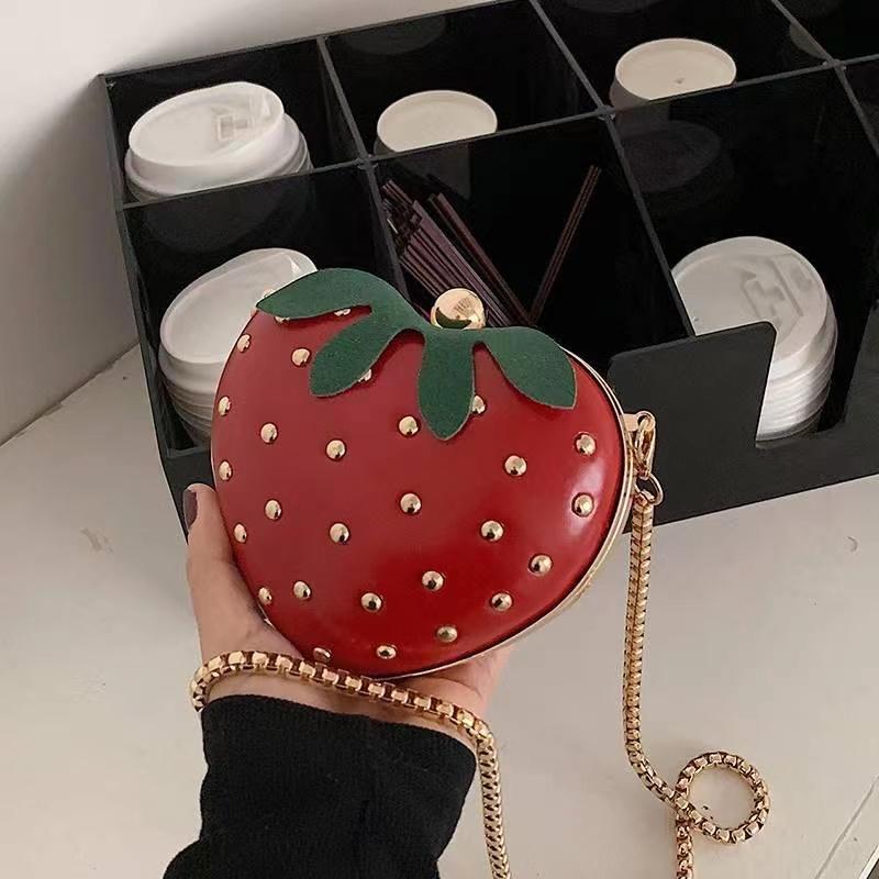 LChome Schattige Fruit Aardbei Hart Vorm Pu Rivet Mini Mode Dames Ketting Portemonnee Clutch Tas Schoudertas Tote Vrouwelijke Flap Handtas Q5 One Size