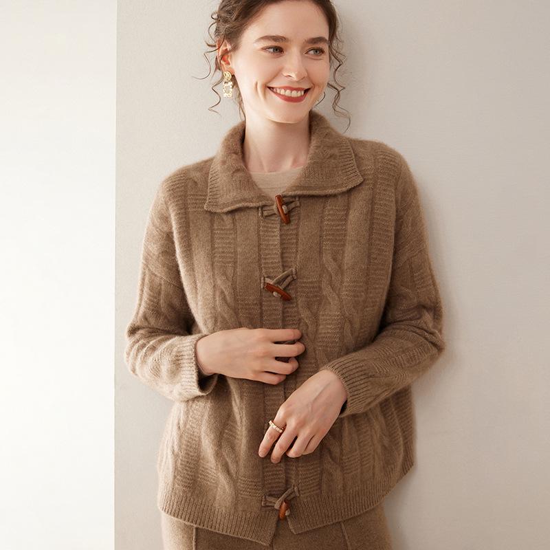 Women's Cashmere Knit Cardigan: Long Sleeve, Loose Fit, Thick, Stylish, Versatile, Soft, Skin-Friendly for Autumn and Winter