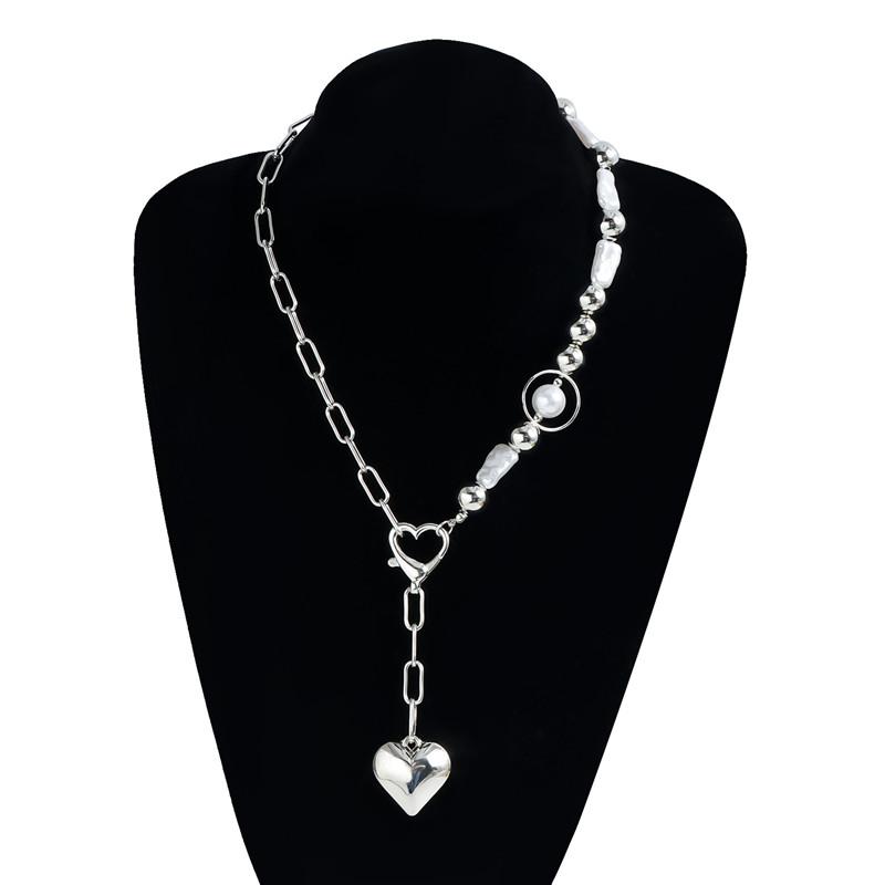 Punk Gold Color Heart Pendant Necklace for Women Trendy OT Buckle Beaded Neck Chain Choker Y2K Jewelry Accessories