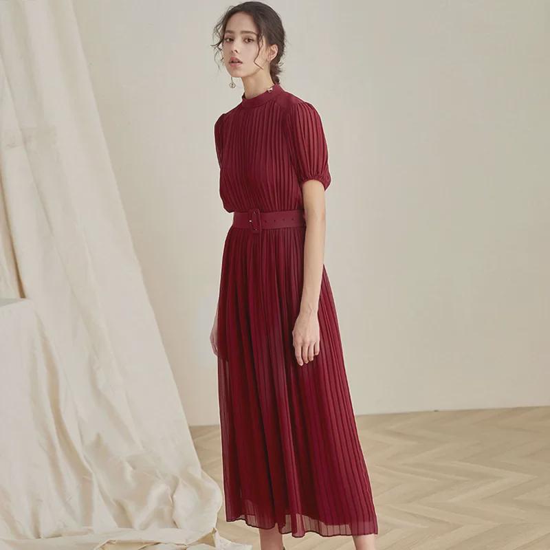 Elegantes, weinrotes Chiffon-Swingkleid für den Sommer 2024: Europäischer und amerikanischer Stil