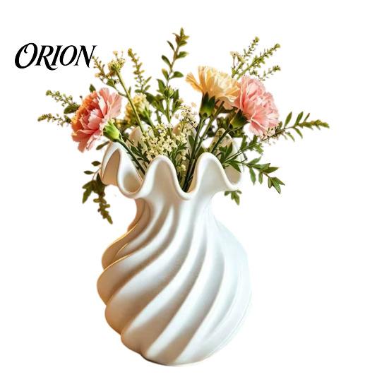 3D Printed Plant Holder Spiral Wave Vase, Minimalist Flower Holder, Decorative Vase for Fresh Stable Wide Base or Dried Flowers, Artistic Desktop