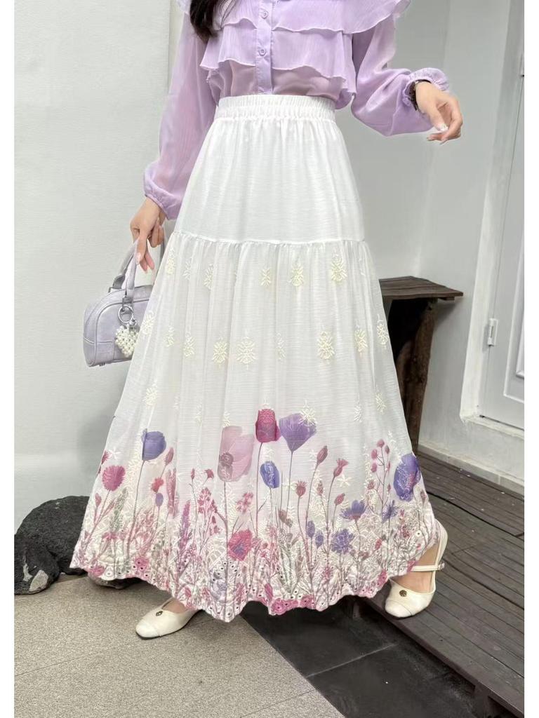 Women's Winter Embroidered High-Waist A-line Skirt with Hollow Print