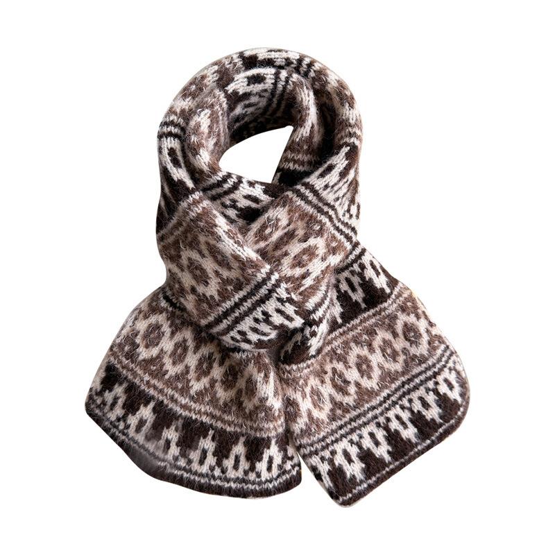 Fair Island wind knitted wool thick scarf boys and girls couple autumn and winter neck protection short scarf for boyfriend gift