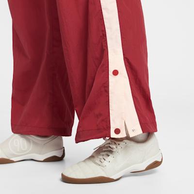 Nike Casual Pants Women's Red Moderate Straight Fit Pants