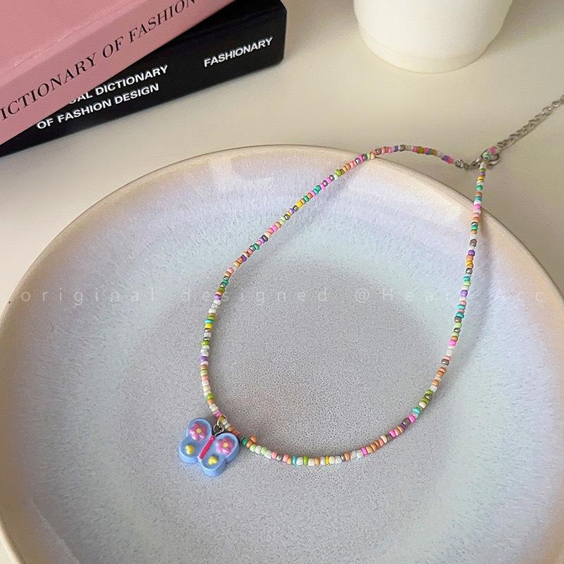 

Beaded Butterfly Necklace for Women - Light Luxury, Niche Design, Delicate Collar Chain, Sweet and Cool Neck Chain фіолетовий